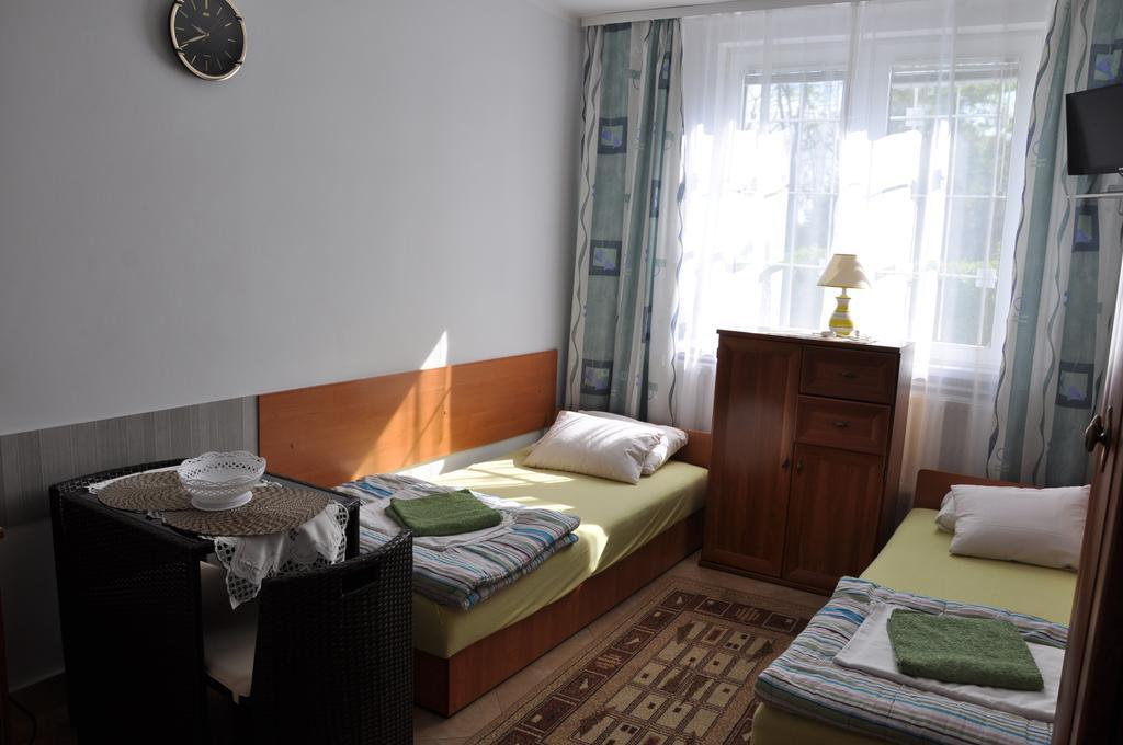 Camping Nr 61 แอลบลอง ภายนอก รูปภาพ